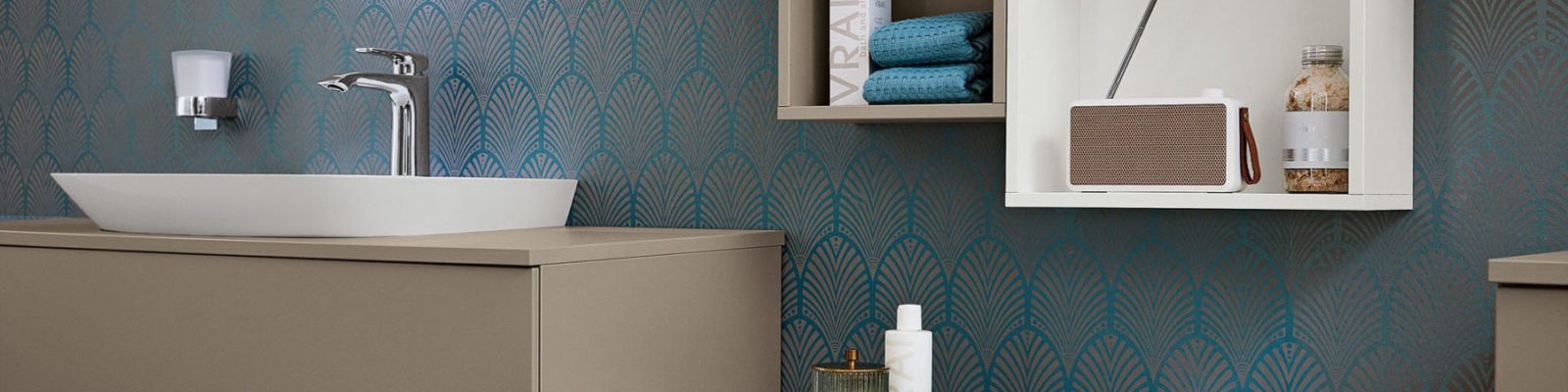 vigour_vogue_milieu_mittleres_bad_detail_waschtischanlage3_4c_l.jpg vigour_vogue_milieu_mittleres_bad_detail_waschtischanlage